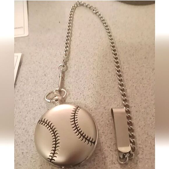 National Baseball Hall Of Fame Cooperstown Analog Pocket Watch Battery Operated - Picture 3 of 8